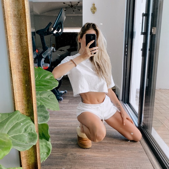 Meet your Posher, Erin - Picture 8 of 11